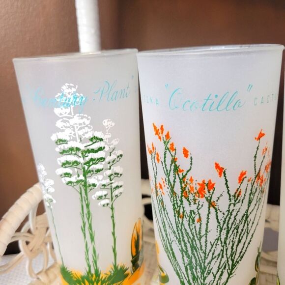 Vintage Blakely Oil Arizona Cactus Glasses – Set of 5 Frosted Highball Tumblers - Picture 3 of 10